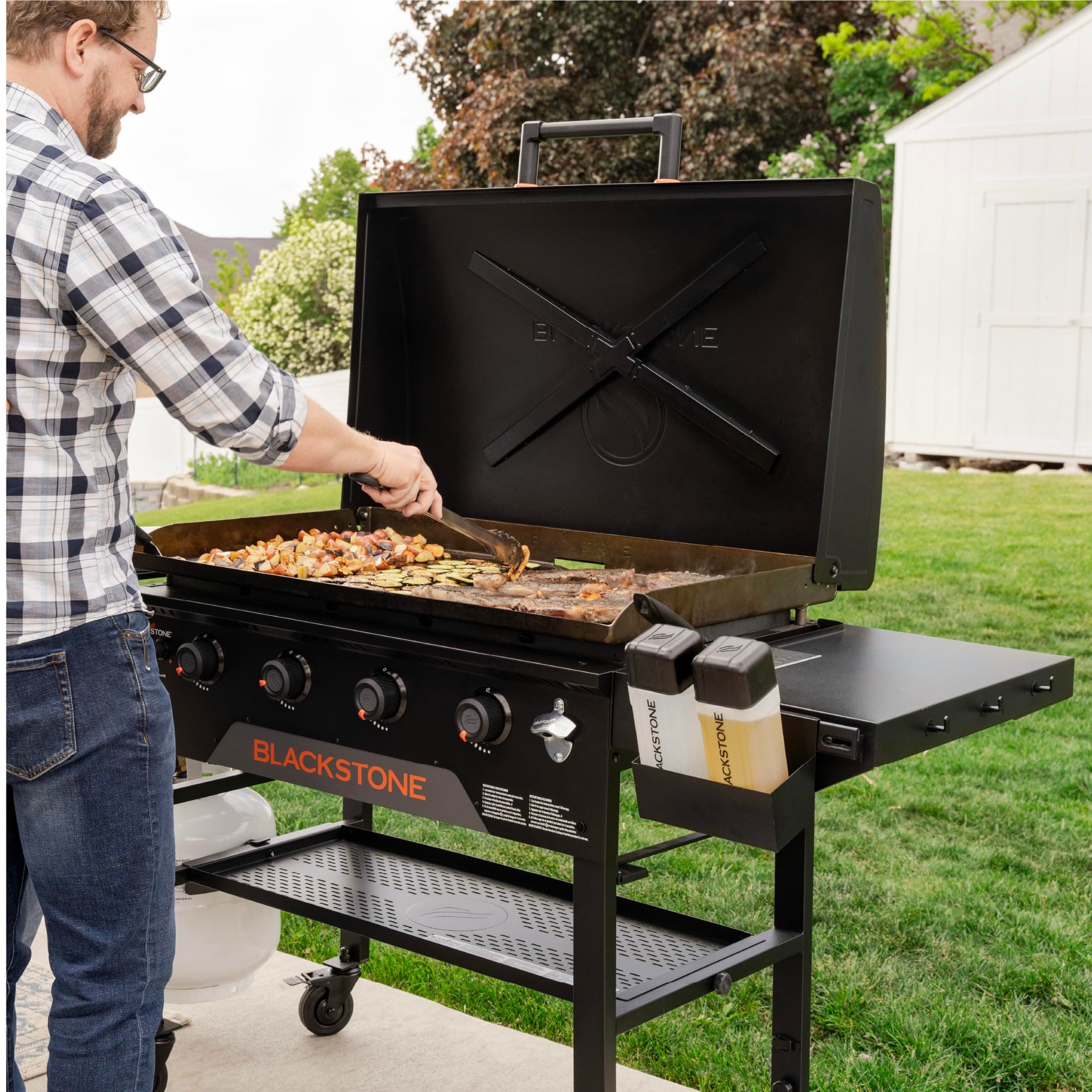 Flat Top Grilling Mastery: Why the Blackstone 36" Griddle Station Is the Best Outdoor Cooking Upgrade for 2025